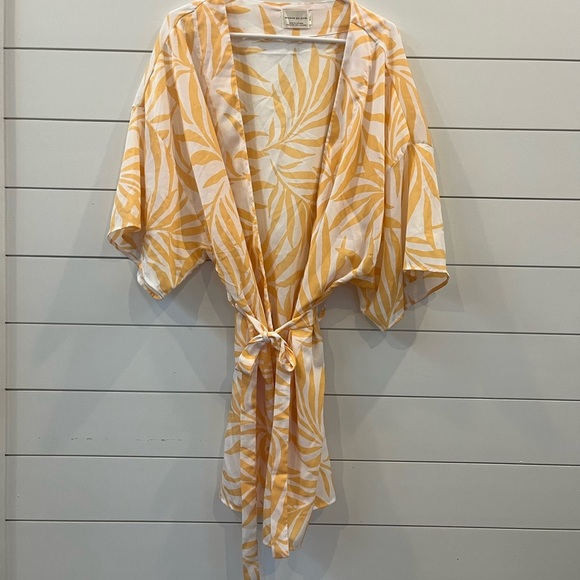 Tropical Yellow Leaf Print Kimono - Picture 1 of 6
